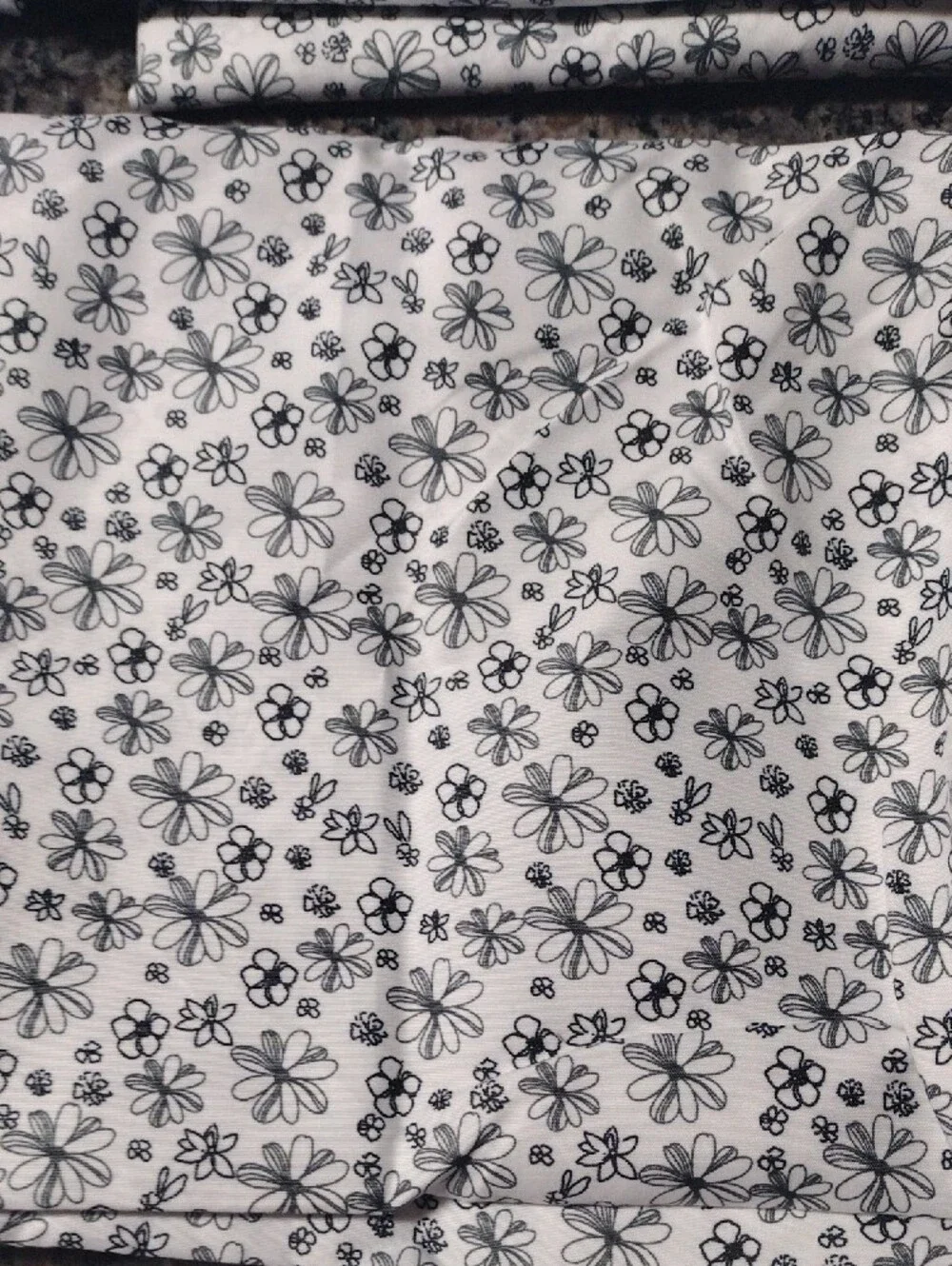 TWIN XL Black & White Floral Easy-Care Sheet 4 piece Set- 2 flat & 2 pillowcase